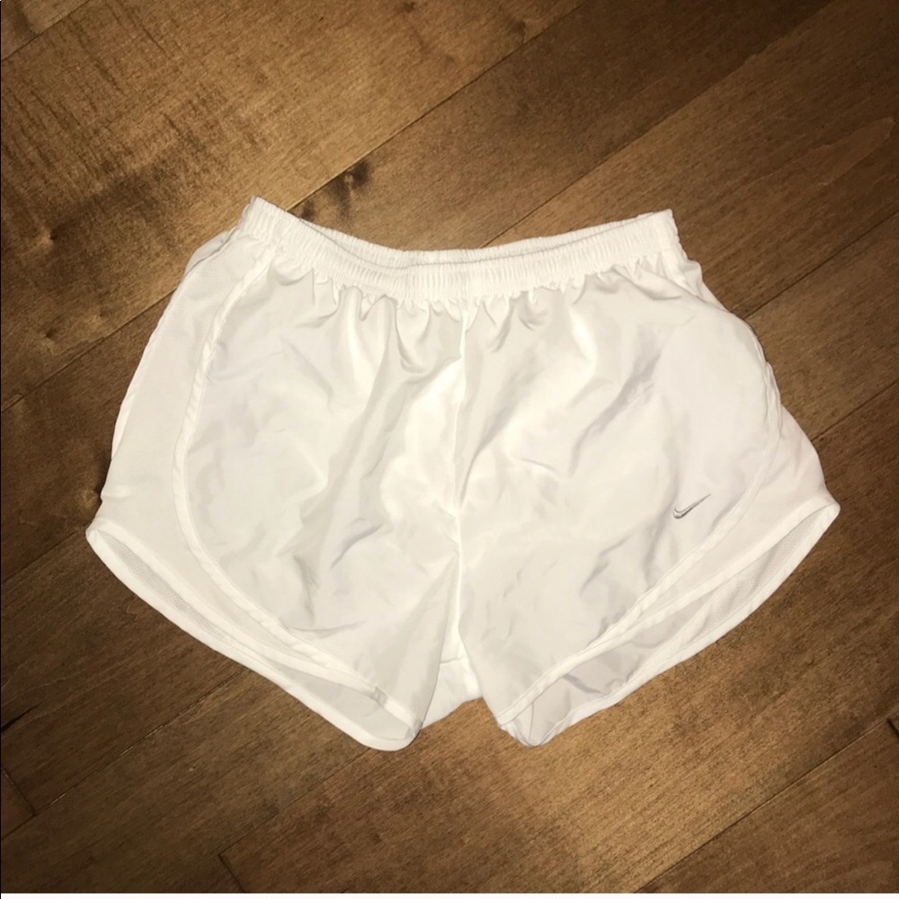 White nike dri fit shorts